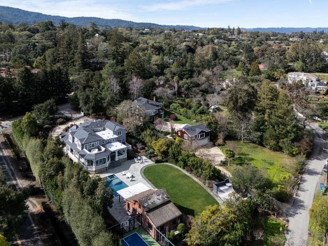 25501 Chapin Road, Los Altos Hills, CA 94022