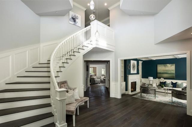 25501 Chapin Road, Los Altos Hills, CA 94022