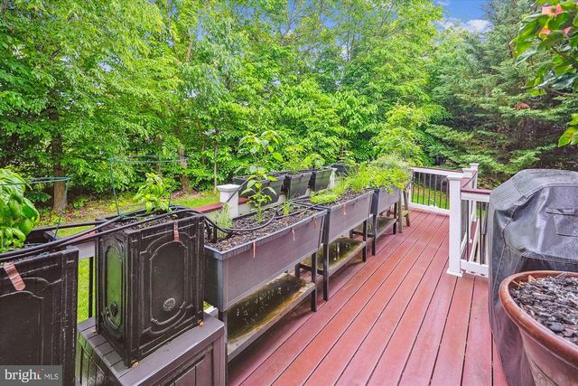 47666 PAULSEN SQ, Potomac Falls, VA 20165