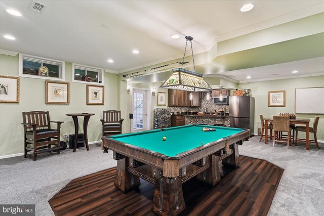 47666 PAULSEN SQ, Potomac Falls, VA 20165