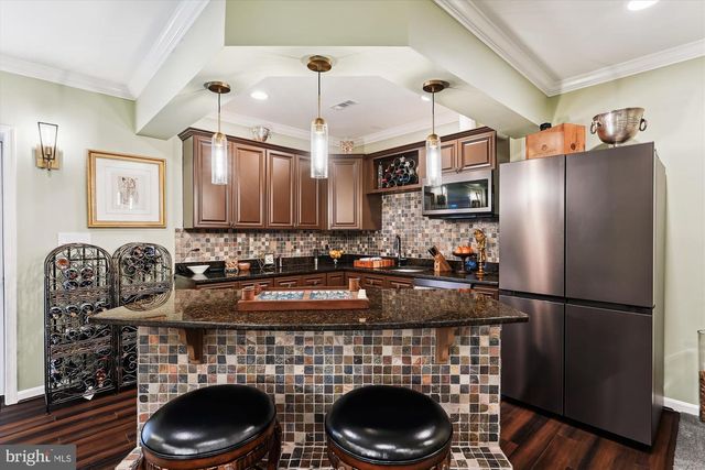 47666 PAULSEN SQ, Potomac Falls, VA 20165