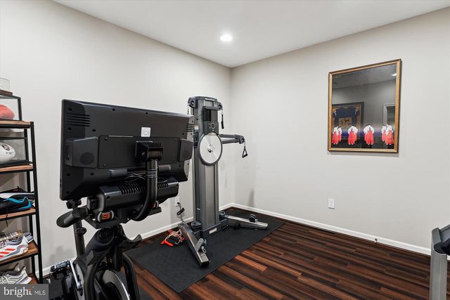 47666 PAULSEN SQ, Potomac Falls, VA 20165