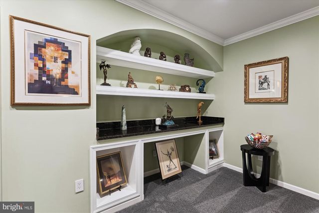 47666 PAULSEN SQ, Potomac Falls, VA 20165