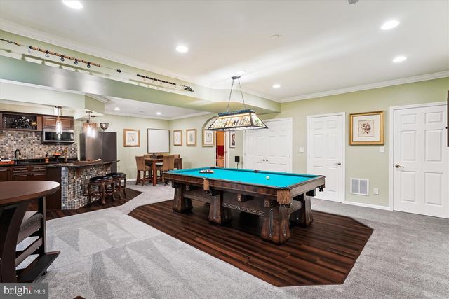 47666 PAULSEN SQ, Potomac Falls, VA 20165