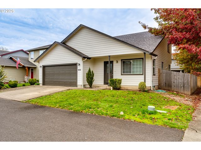 555 HOLLYHOCK Ln, Eugene, OR 97404