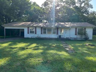 107 Shell St., Overton, TX 75684