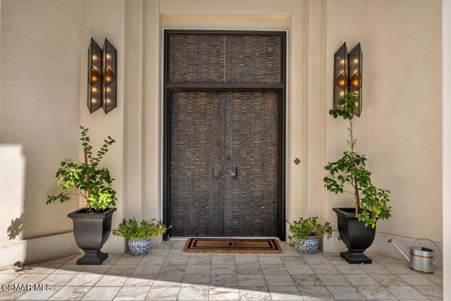 11428 Iverson Road, Chatsworth, CA 91311