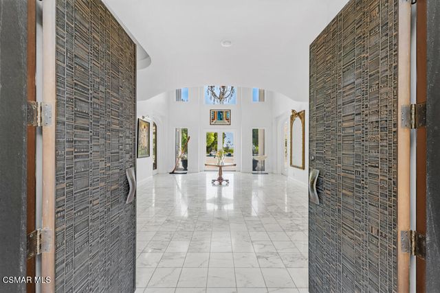 11428 Iverson Road, Chatsworth, CA 91311