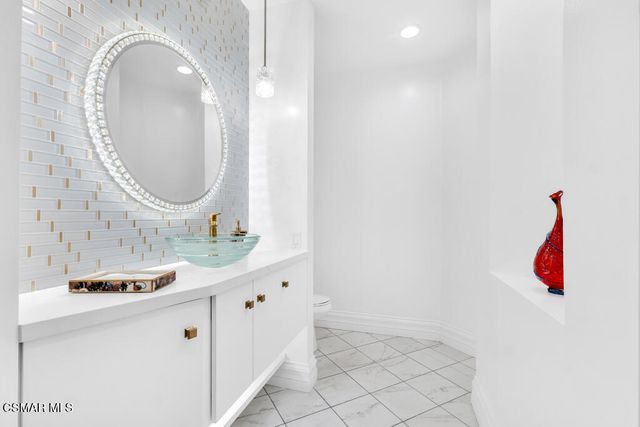 11428 Iverson Road, Chatsworth, CA 91311