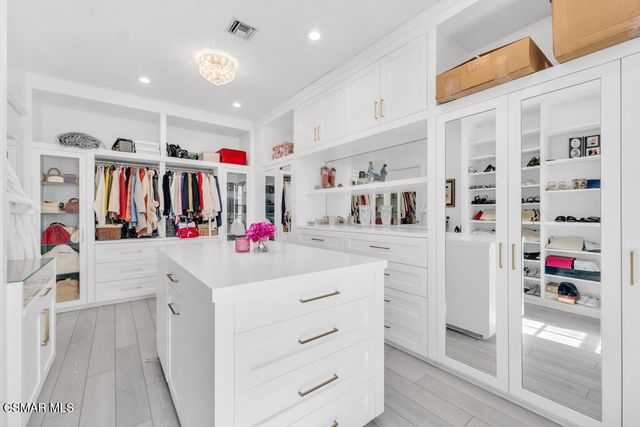 11428 Iverson Road, Chatsworth, CA 91311