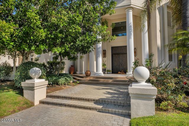 11428 Iverson Road, Chatsworth, CA 91311