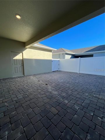 11449 LISTENING DRIVE, Orlando, FL 32832