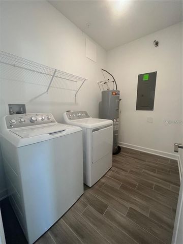 11449 LISTENING DRIVE, Orlando, FL 32832