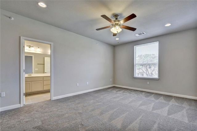 13800 Lyndhurst ST 272, Austin, TX 78717