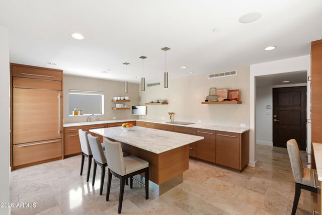 7334 E KRALL Street, Scottsdale, AZ 85250