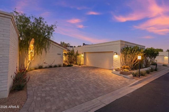 7334 E KRALL Street, Scottsdale, AZ 85250