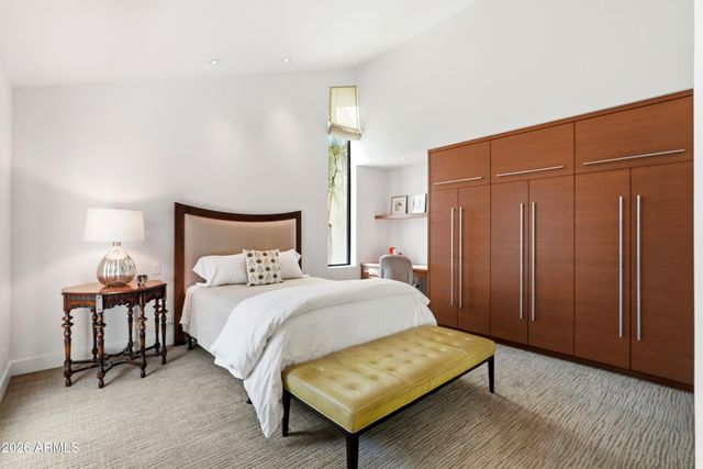 7334 E KRALL Street, Scottsdale, AZ 85250