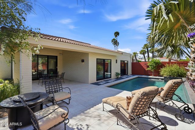 7334 E KRALL Street, Scottsdale, AZ 85250