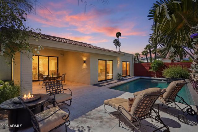 7334 E KRALL Street, Scottsdale, AZ 85250