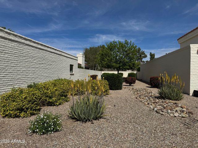 7334 E KRALL Street, Scottsdale, AZ 85250