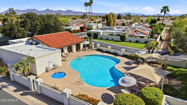 7334 E KRALL Street, Scottsdale, AZ 85250