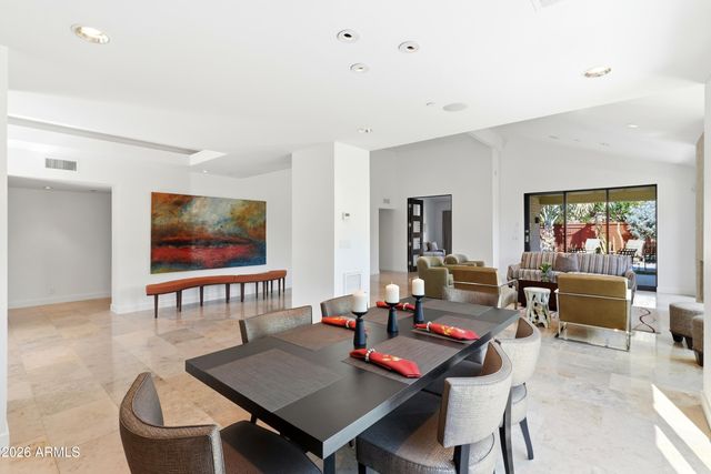 7334 E KRALL Street, Scottsdale, AZ 85250