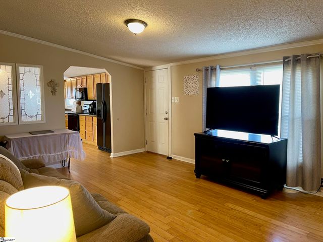 1537 Double Branch Road, Cowpens, SC 29330