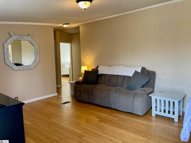 1537 Double Branch Road, Cowpens, SC 29330