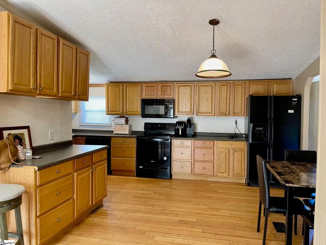 1537 Double Branch Road, Cowpens, SC 29330