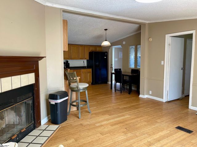 1537 Double Branch Road, Cowpens, SC 29330