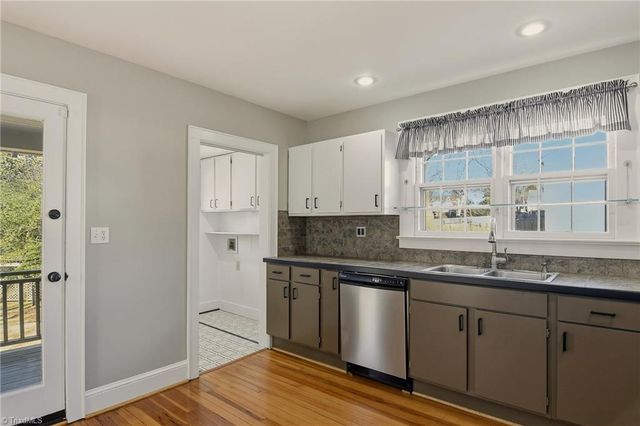 634 Brent Street, Winston-salem, NC 27103