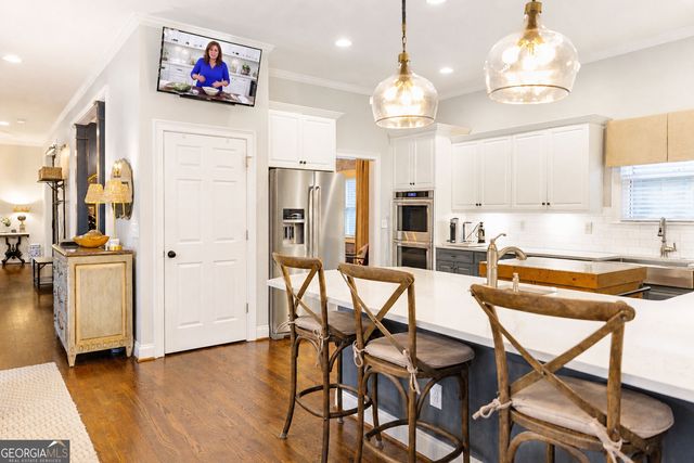 2058 Evergreen Lane NW, Atlanta, GA 30318