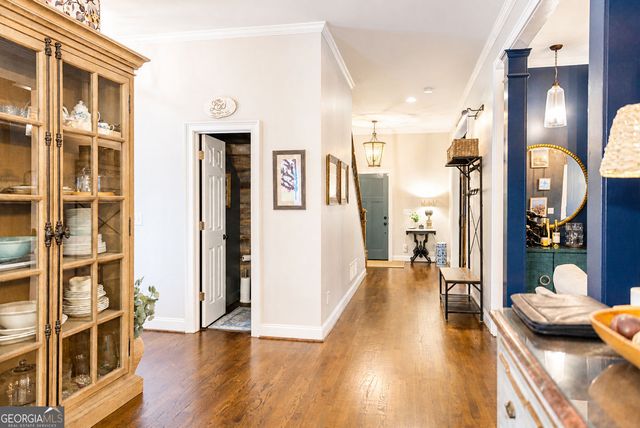 2058 Evergreen Lane NW, Atlanta, GA 30318
