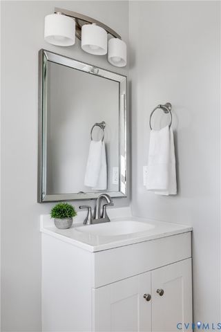 213 Forest Ave, Richmond, VA 23223