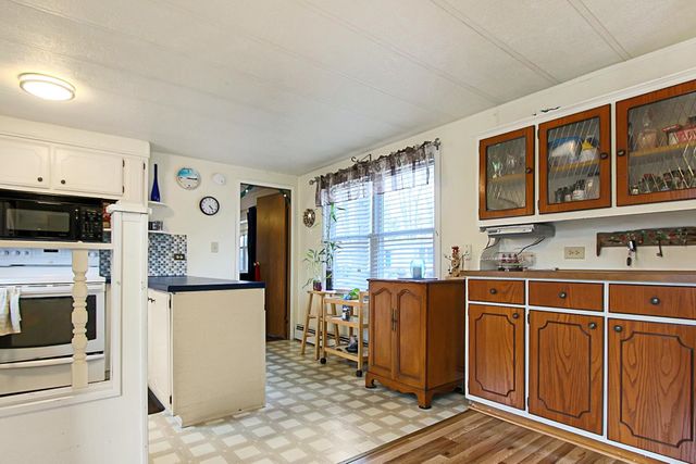 71 Cynthia Circle, Seabrook, NH 03874