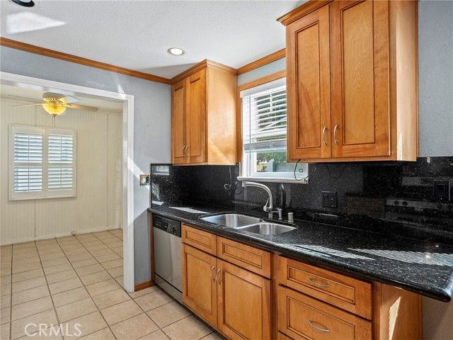 210 W Ash Avenue, Burbank, CA 91502