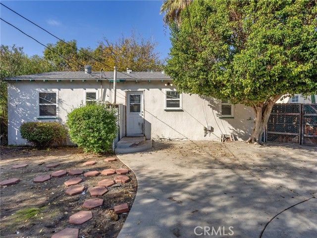 210 W Ash Avenue, Burbank, CA 91502