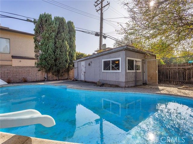 210 W Ash Avenue, Burbank, CA 91502