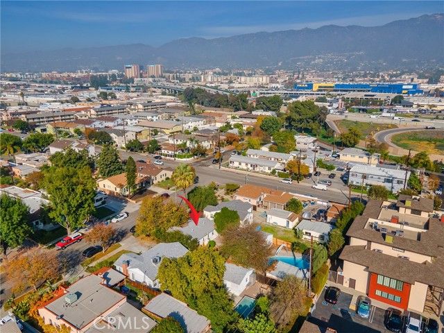 210 W Ash Avenue, Burbank, CA 91502