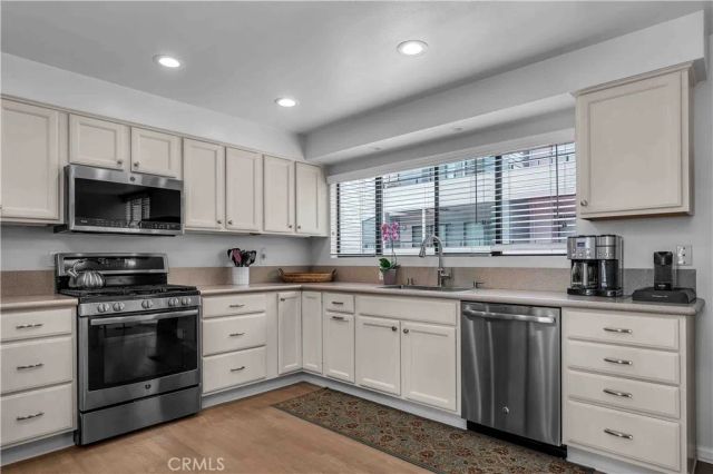 420 Palos Verdes Boulevard, Redondo Beach, CA 90277