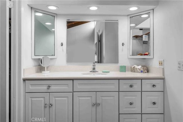 420 Palos Verdes Boulevard, Redondo Beach, CA 90277