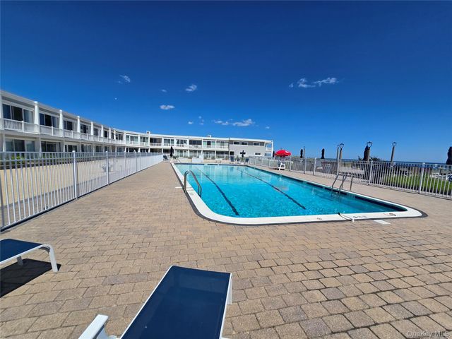 585 Dune Road L10, Westhampton, NY 11978