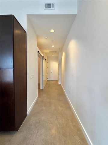 507 Sabine ST 802, Austin, TX 78701