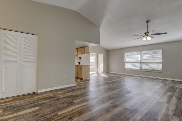 7926 FOXWOOD DRIVE, New Port Richey, FL 34653