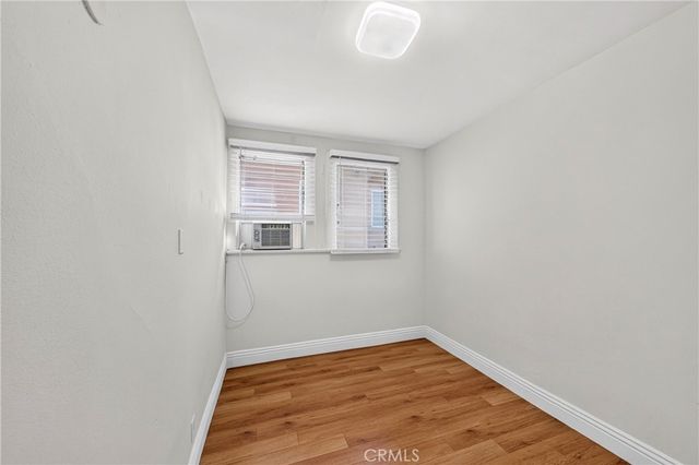 139 S Manhattan 145, Los Angeles, CA 90004