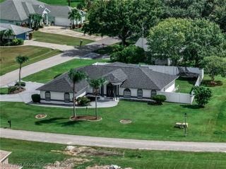 825 Spring Lake Boulevard, Sebring, FL 33876