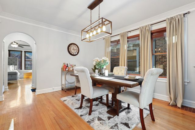 10416 S Sangamon Street, Chicago, IL 60643