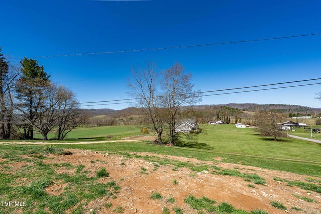288 Arnold Road, Mountain City, TN 37683