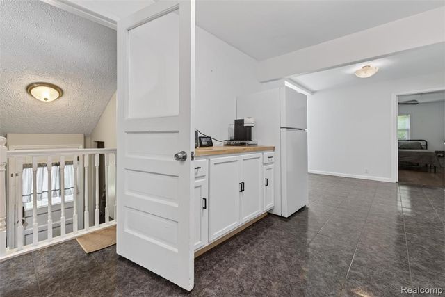 5244 Oleksyn Road, Flint, MI 48504