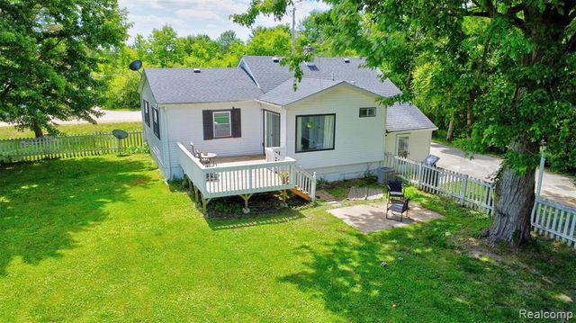 5244 Oleksyn Road, Flint, MI 48504